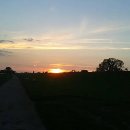 Luxus Mit Ueberdachter Terrasse, Lage